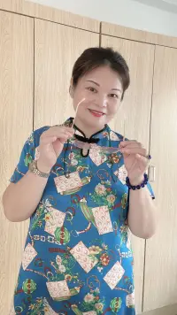 再見2024 ，你好2025 ！辭舊迎新之際，回顧過去的一年，有歡樂，有淚水，有付出，有收獲，展望未來，祝大家在新的一年里，更有勇氣，在自我成長的道路上，成長為更好的自已配圖
