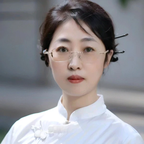林洪艷