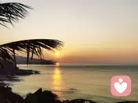 世界上，没有一样东西是你不配享有的…
让你难过的事儿，有一天你会笑着说出来…
无论今天多么难熬，明天都会如约而至…
没有成长不带痛苦，也没有成功不花代价…
遇见阴影，那是因为身后就是光明……