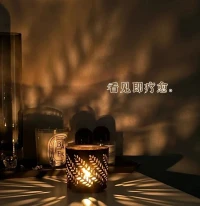 看見即療愈。

當時機來到，

當你開始覺醒，

當你需要被看見，

當你覺得準備好了，

記得，我一直都在這里

等你~~配圖