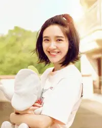 笑容如同一束溫暖的光，照亮了自己，也溫暖了別人！配圖