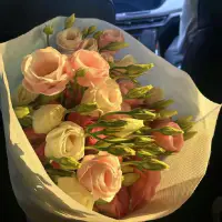 接受自己的無(wú)力感，才有可能真正變得有力。因?yàn)榻邮茏约旱臒o(wú)力感，就意味著減少了自我沖突和自我消耗，就是在積蓄力量。 ?配圖