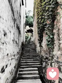 所有逃進(jìn)“堅(jiān)強(qiáng)”中的人，都會(huì)在某一天回來(lái)面對(duì)自己的脆弱，因?yàn)槿松鷣?lái)就不是堅(jiān)強(qiáng)的。配圖