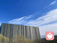 讀到傳統文化的雅稱覺得十分美好。一年四季四時都會有變換，我們又怎么能苛求生活里沒有起伏呢。春播夏長，秋收冬藏。只需要相信播種和努力永遠不會嫌晚。為每一個未知的明天加油，期待一個更好的自己。

四季季節雅稱：
春東皇，夏長贏，
秋素商，冬元英

十二個月雅稱：
正月孟春，二月花朝
三月報春，四月清和
五月仲夏，六月林鐘
七月上秋，八月清秋
九月桑落，十月霜華
十一月隆冬，十二月暮歲配圖