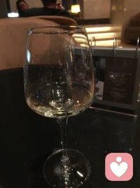 每一次咨詢結(jié)束，總?cè)菀紫肫鹛锢蠋煯斈甑脑挘盒睦碜稍儯褪嵌分嵌酚拢皇呛蛠碓L者斗智斗勇，而是和來訪者潛意識里的那個“我”斗智斗勇！配圖