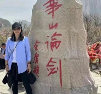雖出身普通，但品格端正。
曾經的冠軍，有趣的靈魂。配圖
