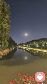 現代社會信息量太大了，再沒有過去的清凈和簡單思考。要做決定，在多個選項中抉擇。要防止被騙，你隨時可能被錯誤的信息誤導和欺騙。
有兩條建議:
第一，保持學習。
如果有條件，多讀書，培養自己強大的思維邏輯。某個知識你未必懂，但通過邏輯可以識別檢驗。
第二，相信值得信任的人。
如果自己不夠“聰明”，最行之有效的方法，就是選擇值得信賴的人，相信他(她)的判斷力。
判斷知識難，判斷人容易，大多數人是這樣的。配圖