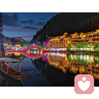 過(guò)度考慮別人的感受，是一種對(duì)自己的不認(rèn)同。當(dāng)每做一件事都在考慮＂別人怎么看＂時(shí)，你其實(shí)已經(jīng)在放棄自己了。配圖