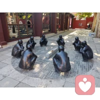 真实是一切的开始
尊重自己的感觉
活在感觉里，而不是思维里
我是真实的，才能遇见真实的你配图