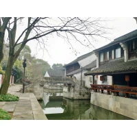 我們渴望另一半不僅是共同賺錢養家的伙伴，還是相互尊重、信任，并愿意彼此分享的親密愛人，他們甚至能看見我們身上連自己也未曾發現的部
這樣的親密關系，能帶給人充分的「自我肯定」和持續的「力量感」。配圖