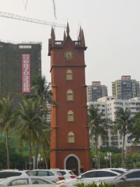 孩子的成績不好，不代表他一無是處。他可能善解人意，也可能創意無限。他只是做錯題，并不是做錯了人。配圖