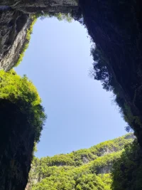 人際間的交流不僅僅需要關(guān)注交流的內(nèi)容，更多的時(shí)候需要關(guān)注交流的方式，和怎樣去交流溝通。才能讀懂背后想傳遞的信息。配圖