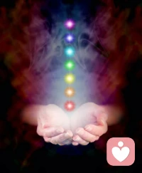 最容易让人感受到苦的两种关系，就是两性关系和亲子关系。如果你真在这两种关系里受苦的话，那恭喜你成长的机会来。但是如果苦，我们不去穿越它，那苦还是苦，会苦一辈子，那我们如何穿越它，穿越苦的一个最重要的心态，就是把苦当做成长的契机，去真正的，诚实的面对它，去感受那个痛苦，他在你的心中，它是如何发生它在你的身体上，它是如何运作的，它会带动你什么样的念头，去深入那个痛苦了自己如其所是地和那个痛苦深深地相处。配图