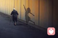 “禅”不是一种信仰，也不是一种迷信，只不过是一种让我们每个人发现自己内在力量的一种方式而已。“禅”的理念其实很简单：活在当下、放下自在。配图