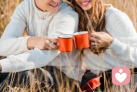 獨(dú)立人格的人，內(nèi)核都很穩(wěn) ， 他們不太在意別人對(duì)他們的評(píng)價(jià) ，他們對(duì)自己的人生有很強(qiáng)的掌控力 ，會(huì)花更多的時(shí)間和精力來(lái)照顧和關(guān)心自己 ，當(dāng)他不斷不斷的愛(ài)自己,把自己愛(ài)滿了的時(shí)候 ,他的內(nèi)心充盈的，他就不需要通過(guò)別人對(duì)他的愛(ài)來(lái)證明他是值得被愛(ài)的。配圖