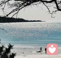 向外張望的人在做夢，向內審視的人才是清醒的。配圖