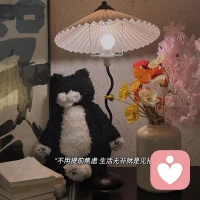 執(zhí)念這個東西一旦放下，
再重要的事都變得無關(guān)緊要了。
生活不是誰離不開誰，
而是自己能不能放過自己。
別讓過去的糾纏，
耽誤了未來的精彩。
學(xué)會釋懷，
不是軟弱，是智慧。
人生短暫，
沒必要耗在放不下的人和事上。
放下執(zhí)念，
不是放棄生活，
是找回自己。
簡單點，開心點，
人生沒有過不去的坎，
只有想不開的人。配圖