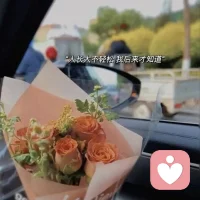 手里拿錘子的人，看誰都是釘子。配圖