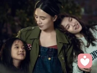 “女孩子應(yīng)該怎樣打鼓”
“你怎么打女孩就怎么打”配圖