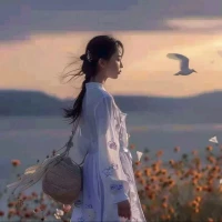 这个世界从来没有真正的“感同身受”，你可以痛哭、可以崩溃，可以委屈到发不出声音，

但最后，你还是要学会自己抱住自己。配图