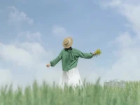 人性的本質：你越是老實、善良、心慈手軟，就越有人欺負你；相反，你越是果敢堅決、特立獨行，不服就干，就越有人欣賞你配圖