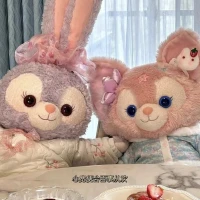 女人最無敵的心態(tài)：事事甘心 

不甘心，本質(zhì)上是一種懦弱，拿不起、放不下、輸不起。心太小，盛不下委屈，裝不下成敗，只被情緒左右，明知是爛人，明知沒結(jié)果，明知?dú)ё约海褪遣豢锨逍眩浪腊炎约豪г诶O子里，自降格局，找罪受。

女人最無敵的一種心態(tài)是，事事甘心。付出了就付出了，那是青春炙熱；得不到就得不到，下一個(gè)更好；吃虧了就吃虧了，認(rèn)栽離場(chǎng)，及時(shí)止損。女人，要有翻篇的能力，要相信自己值得一切美好，只要敢翻篇，未來皆坦途。

不要總是覺得自己付出太多，不要總是覺得自己吃虧，把事看遠(yuǎn)一點(diǎn)，人痛了才會(huì)放下，被刺穿了才會(huì)通透。真正無敵的女人，都是涅槃重生的，走過掏心掏肺、仁至義盡，最后，做自己的治愈者，事事看開，摯愛自己。配圖