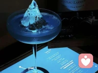 他們敢不把你放在眼里，是因?yàn)檎J(rèn)定你走不遠(yuǎn)。所有不尊重你的人，賭的都是你沒前途，賭你不敢提價(jià)，不會(huì)拒絕，不會(huì)長成他們的意外配圖