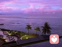 时间从来不语，却回答了所有问题

年轻的时候，总想急着要个答案。问人心，问对错，问值不值得。可这世上好多事，不是问出来的，是等出来的。你急吼吼扑上去，多半扑个空。你非要掰扯清楚，反而把自己绕进去。时间不说话，可它什么都看在眼里。

谁对你是真心的，几年后自然见分晓。那些纠结过的事，后来再看，根本不值一提。你当初放不下的，时间帮你放下了。你当初想不明白的，时间帮你捋顺了。不是你想通了，是日子到了那一步，答案自己就冒出来了。

往后别急着要答案，该来的总会来。时间不会偏袒谁，但它会给每个人一个交代。你只管往前走，把日子过踏实了。时间到了，该散的散，该留的留。不用问，不用争，时间会告诉你，什么才值得。配图