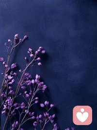 所谓自卑不过是你把自己的价值，全交到了别人手里掂量，底气不是装出来的，底气是选择权堆出来的硬气，当你变成一座山，看谁都只是平视。配图