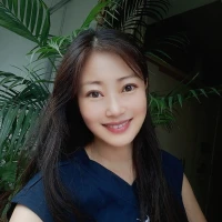 1⃣️【弱者才苛求被爱，强者，那都是主动给予💪💪💪】作为一个女人，如果你还相信我爱你这种屁话，我都不用看你的八字，你这辈子最少得离几次婚[微笑]
你有没有发现啊，那些能把日子过的风生水起的女人，都有一个共性，就是她们可以亲手干掉那个相信爱情的自己。
所谓的过情关，也不过是明白以下三个道理，
第一，比起爱情呢，她更加相信人性。如果你对爱情这件事情抱有幻想和期待，那就不要进入婚姻了，因为爱情就是人性的照妖镜，只有婚姻能够让人性赤裸裸的呈现，所以那些因为爱情而结婚的。最后往往不得善终。

2⃣️【弱者才苛求被爱，强者，那都是主动给予💪💪💪】第二，不要相信（单方面依赖或期望占用）无条件的爱。这个世界所有的东西，底层逻辑都是价值交换，甚至有些人呢，父母对自己的儿女的爱，那都是有所企图的，也许他指望着儿女养老。你怎么能奢求一个陌生人对你无条件的爱和相信呢？所以，如果你没有能力跟别人交换，请你先提升自身的价值，
弱者才苛求被爱。强者，那都是主动给予。

3⃣️【弱者才苛求被爱，强者，那都是主动给予💪💪💪】第三，我看过一个言论啊（可以借鉴），女人要用男人的择偶框架去选择男人。
男人选女人呢？他就很简单，年轻漂亮，家庭教育，带出去有没有面子，然后选择一个平均分儿比较高的人去做老婆。
我觉得无论是男人还是女人啊，你可以用这个框架去筛选，但是选别人之前，先掂量掂量自己，你有什么资格选别人？
什么锅配什么盖儿，如果你又不降低自己的择偶标准，自己还不够努力，不提升，眼高手低，那你怎么可能幸福呢？

4⃣️【弱者才苛求被爱，强者，那都是主动给予💪💪💪】我不是为了让大家不相信爱，而是我觉得，一个成年人最高级的成熟是：
我依然相信爱情，但是我更加相信战无不胜的自己。
即使是爱错人，被辜负，被欺骗，那又怎样呢？人生本来就是体验。好的坏的那都是一个结果。
别再每天为了情情爱爱的要死要活了，能够轻易失去的东西又有什么重要的？如果你的婚姻情感出现了问题，而你也束手无策，那就不要再折磨自己！
好好重生，成长自己！放下包袱，放下渴望，去成为那个可以给予爱的强者吧！
【弱者才苛求被爱，强者，那都是主动给予💪💪💪】
