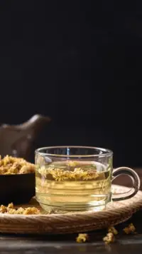 控制欲的另一面，就是安全感。控制欲強的人，心中的安全感比較低，而安全感比較高的人，控制欲比較低。
安全感的形成，與童年時獲得的愛的多少有關。一個幼小的孩子獲得的愛比較多，而且還是無條件的愛，那么這個孩子就會對“我有價值”這一點深信不疑，安全感就此形成。相反，一個孩子如果獲得的愛比較少，而且還常常是有條件的愛，那么這個孩子的心就會很緊張，安全感就會偏低。配圖