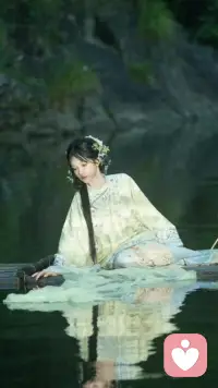 控制是中国家庭关系中最常见的问题。
控制就是把别人当成自己的一部分或工具，像使用自己的手脚那样使用别人，并且希望使用起来得心应手。
因此，控制者总是千方百计否定别人的能力，打击对方的自主性，使他丧失自我，乖乖地服从控制。
控制有三种：
硬控制：批评、教育、命令、指责、羞辱。
软控制：讨好、胡闹、施苦肉计、要挟。
无形的控制：承诺、恩赐、以身作则、威望。配图