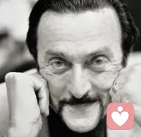 國際知名心理學(xué)家、斯坦福監(jiān)獄實驗的負責(zé)人、膾炙人口的心理學(xué)普及讀物《心理學(xué)與生活》主要作者菲利普·津巴多先生，于2024年10月14日不幸去世，享年91歲。配圖