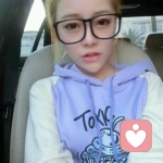 心里难受我为你解的头像