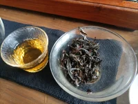 關(guān)于伴侶：男人就像正巖肉桂，品相越老越熟，香氣才更經(jīng)典濃郁……配圖