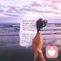 ？我朋友我們聊天時他說他對什么都沒激情。感覺生活就像一潭死水，心里就是窮光蛋。他談戀愛談兩個月就對人家沒感覺了。這是心里有問題嗎配圖