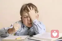 　　任何取得一定成就的道路上总是伴随着曲折，充满着艰辛，要想要好的学习成绩，就必须要努力，要辛苦付出，这是每一个孩子学习的责任。我们要让孩子去体会努力学习而取得好成绩的快乐，去培养一种不付出就没有收获的价值观。要让孩子们知道，人生不同阶段都有不同的使命，在学生阶段，学习掌握知识，为他们以后的人生获得成就的能力，就是他们这个阶段最重要的使命。为了这个使命，他们必须要学习忍耐、学会放弃、学会付出，这不仅仅是学习的需要，也是人生的一种修炼。配图