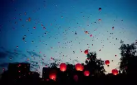 所謂“潛意識(shí)”是不自覺(jué)的、潛藏于人內(nèi)心深處的意識(shí)。平時(shí)它不出頭，但在無(wú)意識(shí)中或在某一特殊時(shí)刻它會(huì)閃現(xiàn)，并發(fā)揮不可估量的作用。配圖