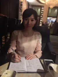 深呼吸，淺悲喜，從此人間皆春意。配圖