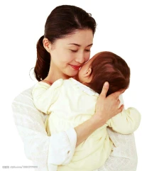 不要以帶孩子為名，而放棄自己的夢想，若干年后，孩子希望擁有的，是一個有夢想可以緊跟時代的時尚魅力媽媽，而不止是一個只會掃地做飯的媽媽！
相信一個有夢想的媽媽是可以培養(yǎng)出優(yōu)質(zhì)的孩子，母親不是保姆，更多的是榜樣配圖