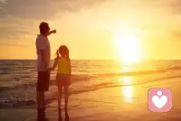 陪伴和參與，不是你站在孩子身邊玩手機(jī)，而孩子一個(gè)人在做作業(yè)，不是你在打著麻將，而孩子一個(gè)人在書(shū)房看書(shū)，不是你在追著肥皂劇，而孩子一個(gè)人在玩著積木。真正的教育是一起學(xué)習(xí)共同進(jìn)步，是一棵樹(shù)搖動(dòng)另一棵樹(shù)，一朵云推動(dòng)另一朵云，一顆靈魂喚醒另一顆靈魂。配圖