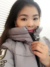 姐妹的話、一下說透了、如果對方不在愛你、給自己留點自尊轉(zhuǎn)身離去吧、把最初的自己留下、別卑微、愛過就好、時間是最好治療方法配圖