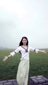 好好愛自己，增加自己的承載力，呼吸芬芳，加油↖(^ω^)↗配圖