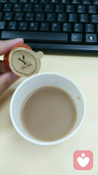 因為挑戰，為了改變，變成了自己很不屑的那一種人，生活質量、自尊什么的都成了過眼云煙，我也不知道這是對是錯，唯一想的是能再堅持久一點，直到突破							直到自己有能力支撐起自己想要的人生				直到有能力說不配圖