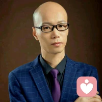 “老師，我要奔潰了，我需要你的幫助！”文字溝通后并對其問題評估完了，認為來訪者的問題需要正式咨詢才可以解決，然后給出建議！對方又說便宜點，再便宜點，某老師才多少錢每小時。我想在這里對這類的來訪者說一句，我在心理知識學習的過程中不打任何折扣，請您也不要在咨詢費上打折，這里沒有促銷！配圖