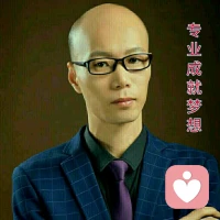 專注，簡單，自律，初學者心態，把每一天當成生命最后一天來對待，與此同時，把自己赤身裸體交給自己！喬布斯的信條我們也可以學習！配圖