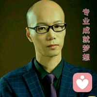 對于平臺老師答題時，回復“你好”的事情，我想發表一下自己的看法，老師們之所以這樣回應，一方面是禮貌，一方面是祝福，更多的是告訴來訪者，您需要我的幫助嗎？我在這里等您！配圖