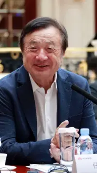 太多的來(lái)訪咨詢者，特別是一些父母為孩子問(wèn)題而咨詢的問(wèn)題，父母?jìng)兺鲆暳撕⒆訂?wèn)題，表面上是孩子問(wèn)題，而根源是孩子的家庭養(yǎng)育出了問(wèn)題由來(lái)已久，其次，很多孩子問(wèn)題已經(jīng)成為“不可救藥”程度家長(zhǎng)方才尋求心理咨詢，而忽略了平時(shí)的“治未病”配圖