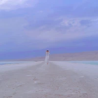 佛不渡人，人自渡

有我陪您，一起重新看見曙光配圖