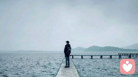 讨好换不来真心，这是一条被无数人验证过的弯路